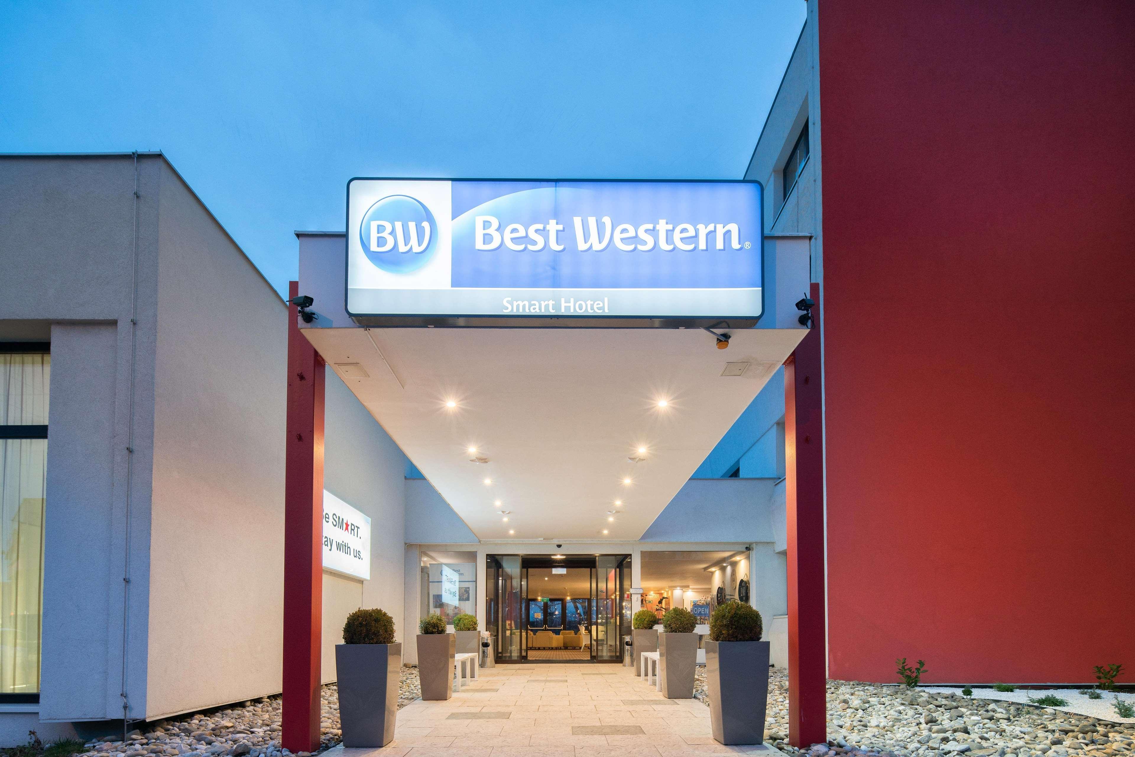 Best Western Smart Hotel Voesendorf Luaran gambar